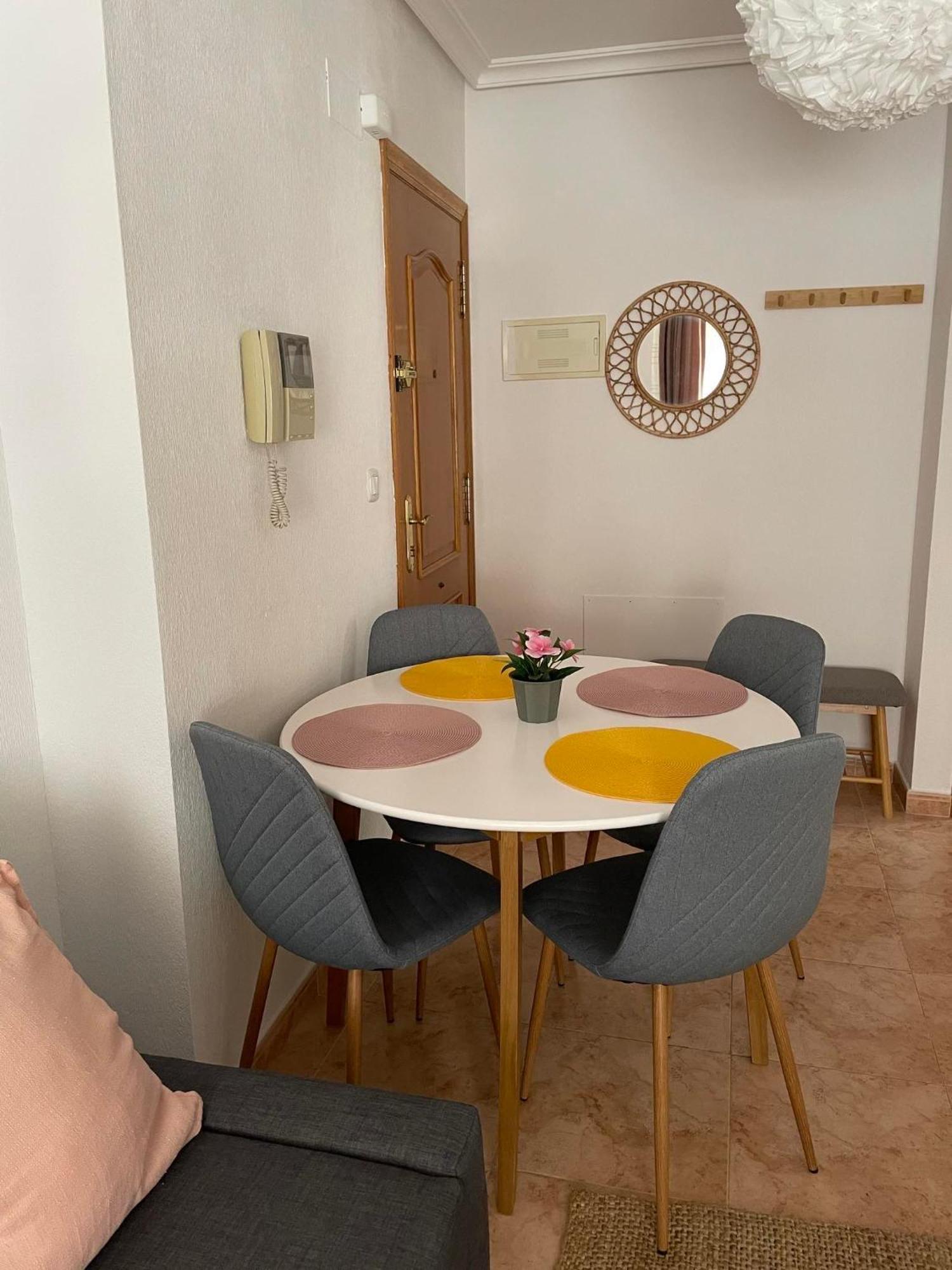 Charming Apartment 500M To Cura Beach Torrevieja Exteriör bild